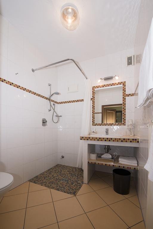 Land-Gut-Hotel Rohdenburg Lilienthal  Cameră foto